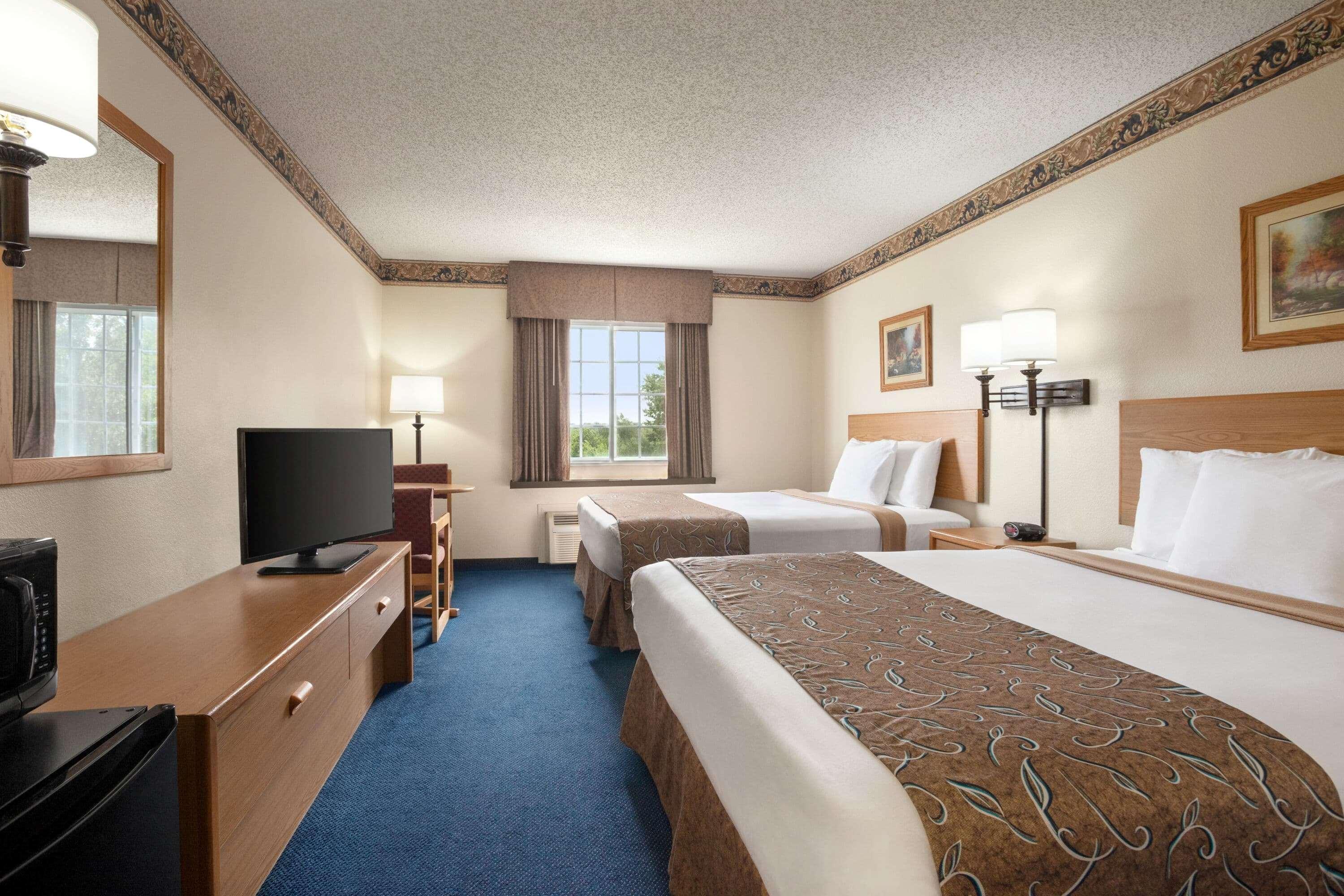 Travelodge By Wyndham Fort Scott Extérieur photo