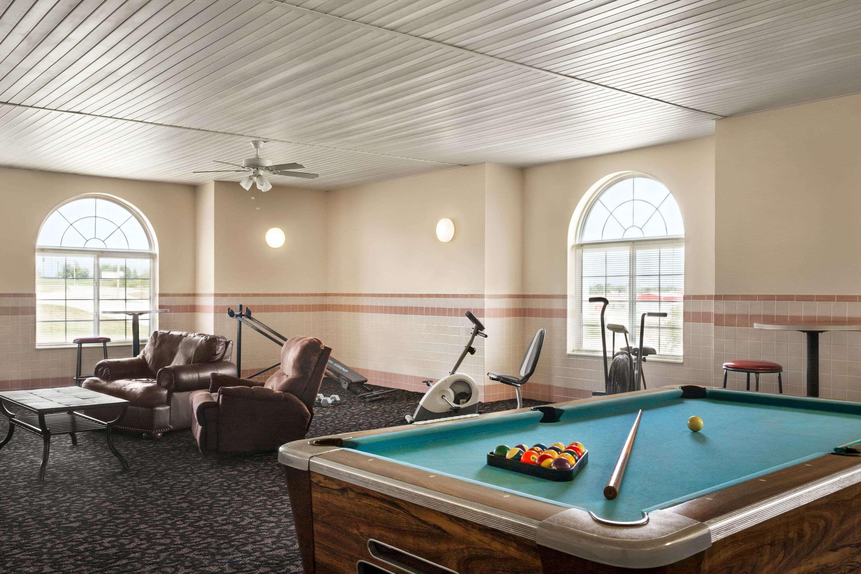 Travelodge By Wyndham Fort Scott Extérieur photo