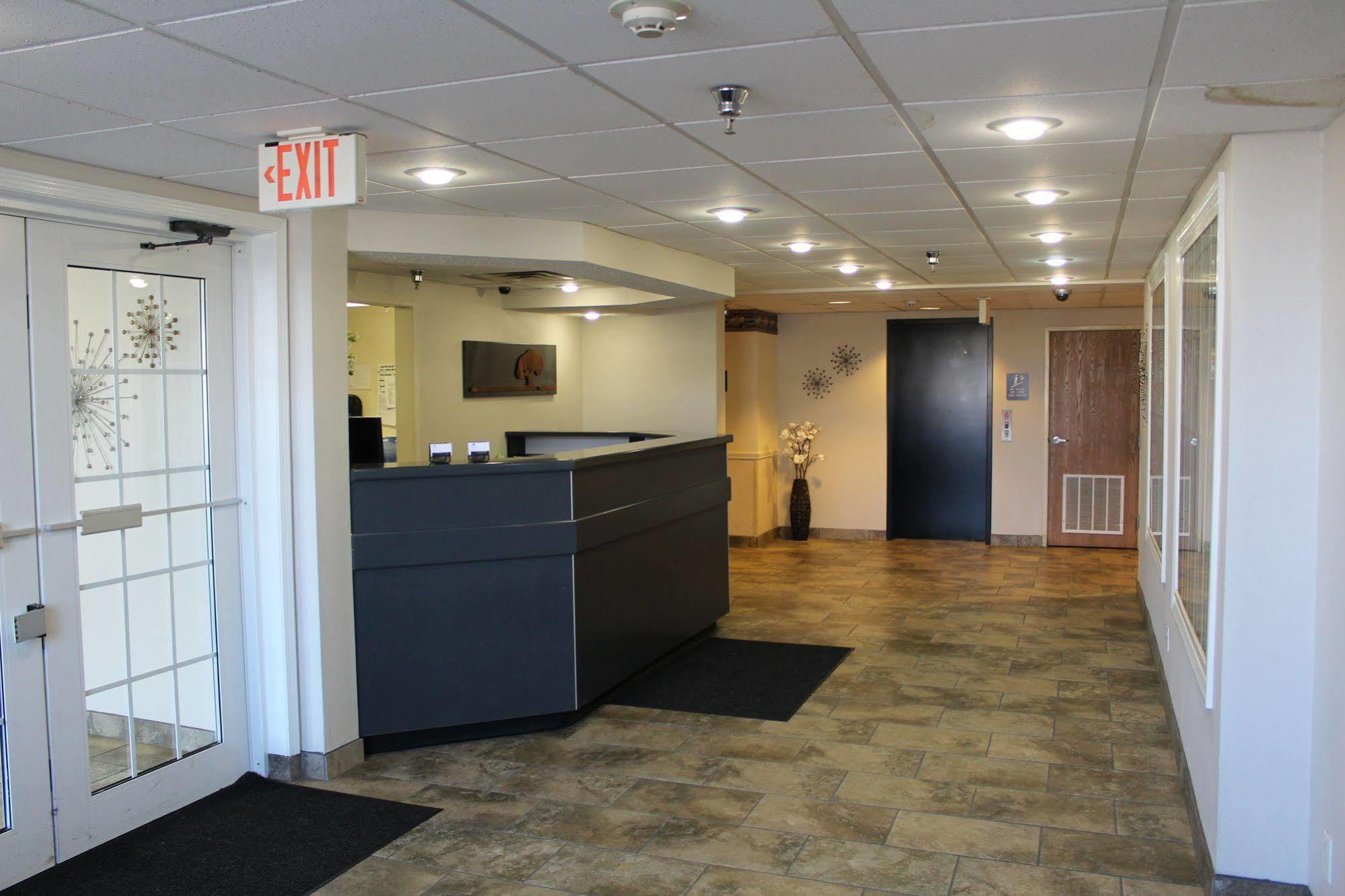 Travelodge By Wyndham Fort Scott Extérieur photo