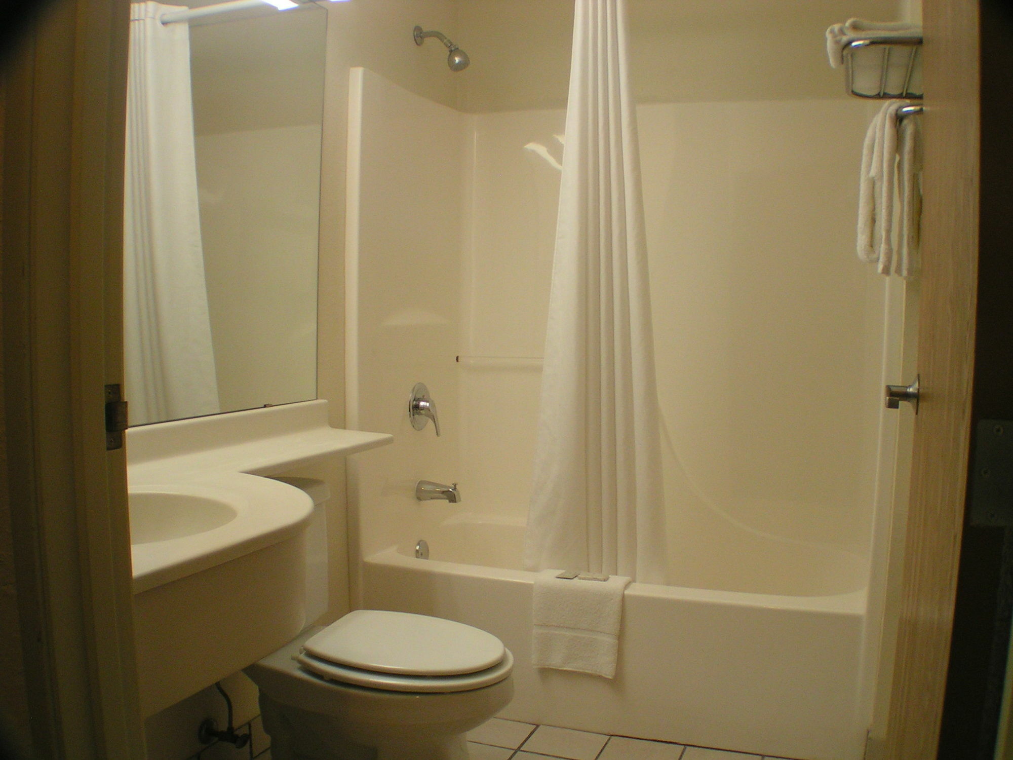Travelodge By Wyndham Fort Scott Extérieur photo