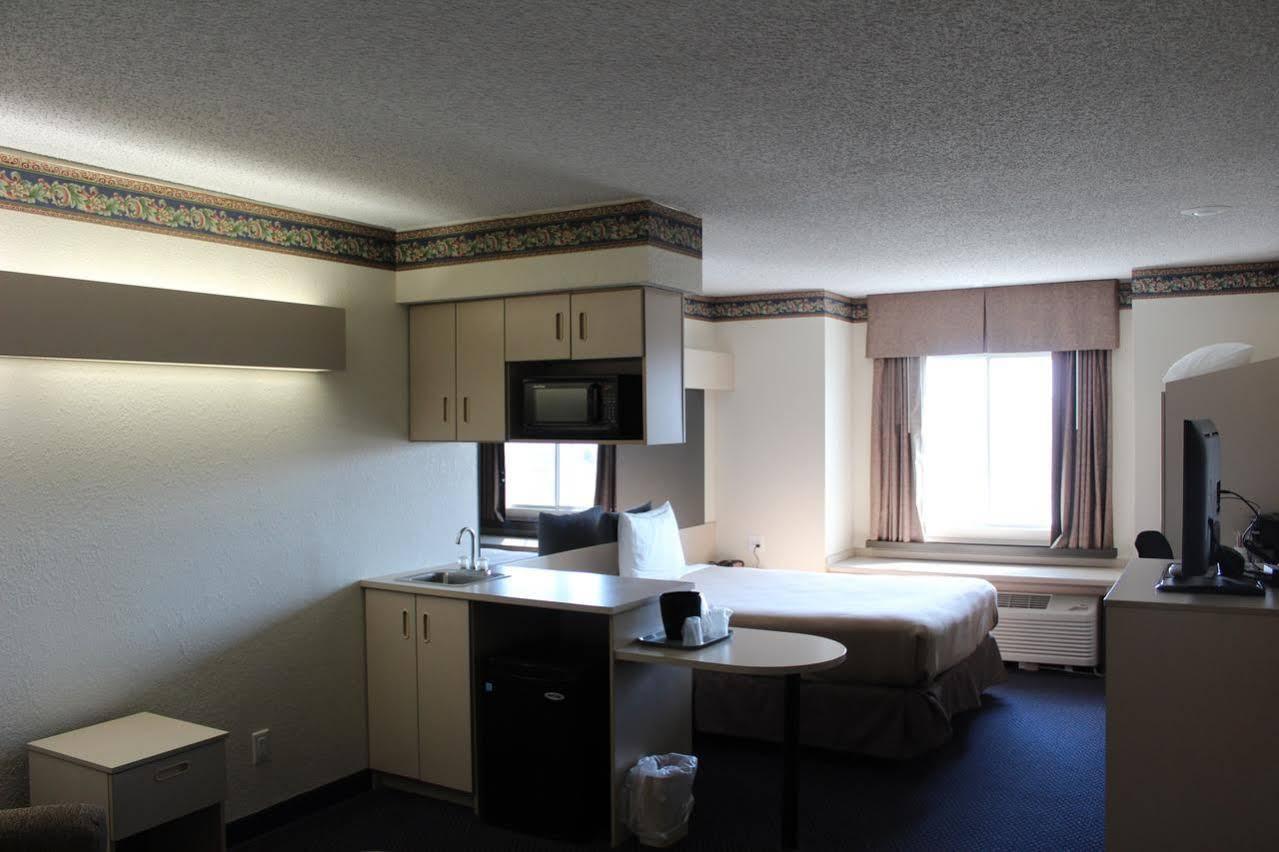 Travelodge By Wyndham Fort Scott Extérieur photo